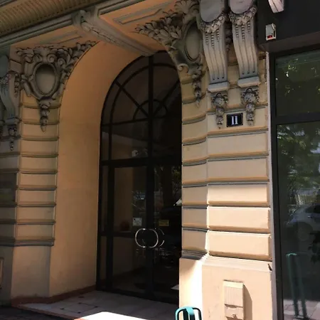 Apartament Le Jardin Des Muses - Giotto - Agreable 2p Calme Et Climatise Avec Grande Terrasse Plein Centre Proche Mer Mae-1331 Mentona
